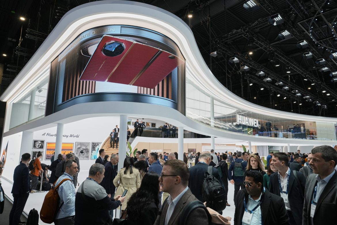 Huawei's Dominance at MWC 2025: 33 Awards Mark a New Tech Milestone