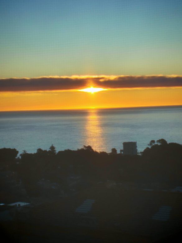 Honor Magic 8 Pro Sunrise photography HONOR Magic8 Pro,HONOR Magic8 Pro camera,HONOR Magic8 Pro review,200MP smartphone,best camera phone 2024,HONOR Magic8 Pro storytelling,visual storytelling with smartphone,HONOR Magic8 Pro photography guide,smartphone photography tips,HONOR Magic8 Pro low light,HONOR Magic8 Pro 200MP telephoto,best phone for content creators,HONOR Magic8 Pro battery life,7100mAh smartphone,100W fast charging phone,HONOR Magic8 Pro ultra-wide,Magic Color feature HONOR,HONOR Magic8 Pro display,6.71 inch smartphone,HONOR AppGallery,HONOR data privacy,HONOR Magic8 Pro editing,smartphone storytelling,mobile photography composition,emotional photography tips,travel photography smartphone 2024,best phone influencers 2024,HONOR Magic8 Pro vs flagship,HONOR Magic8 Pro UAE,HONOR Magic8 Pro Saudi Arabia,HONOR Magic8 Pro GCC,HONOR Magic8 Pro Egypt,HONOR Magic8 Pro MENA,HONOR Magic8 Pro price,HONOR Magic8 Pro specs,HONOR flagship 2024,best phone for Instagram,best phone for YouTube,RAW photography smartphone,candid photography phone,HONOR Magic8 Pro buy,triple camera smartphone,HONOR night photography,HONOR Magic8 Pro performance,HONOR Magic8 Pro multitasking,content creator smartphone 2024,best phone for travel photography,smartphone documentary filmmaking,HONOR Magic8 Pro charging,HONOR Magic8 Pro features