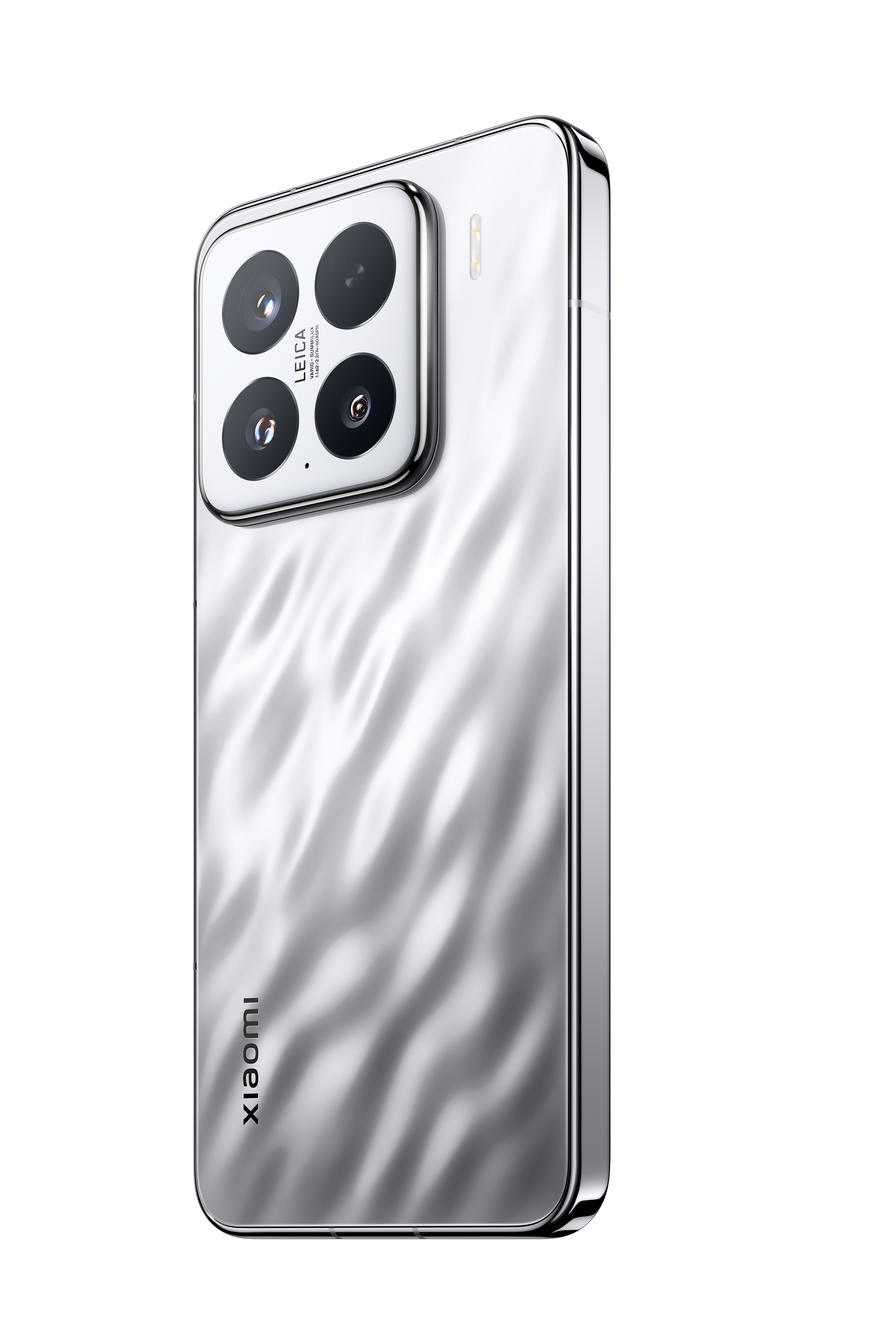 Xiaomi 15: أداء استثنائي في تصميم أنيق ومضغوط