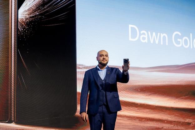 Seamless Ecosystem: One Experience, All Devices